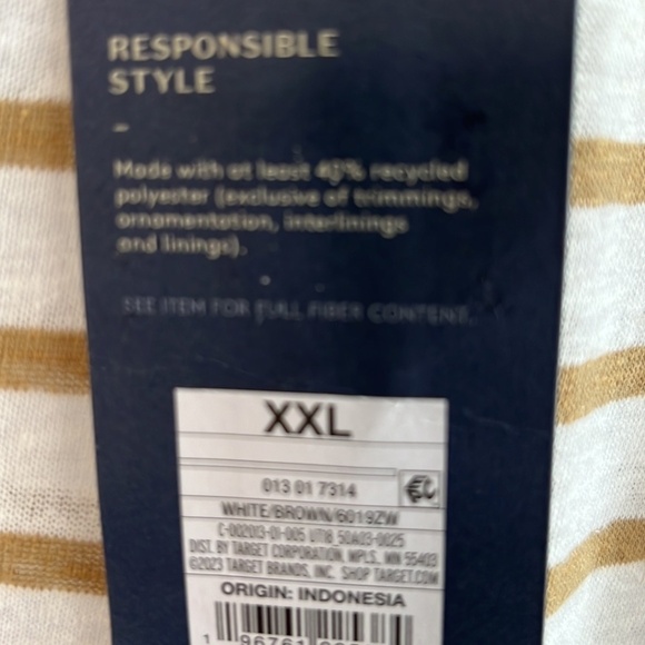 Women’s Universal Threads boxy crop top size 2x large tan & white stripes NEW - Picture 6 of 7